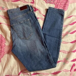 hollister high rise super skinny ripped jeans